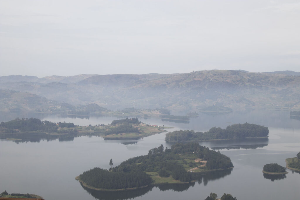 Lake Mutanda, The Splendor of Kisoro 