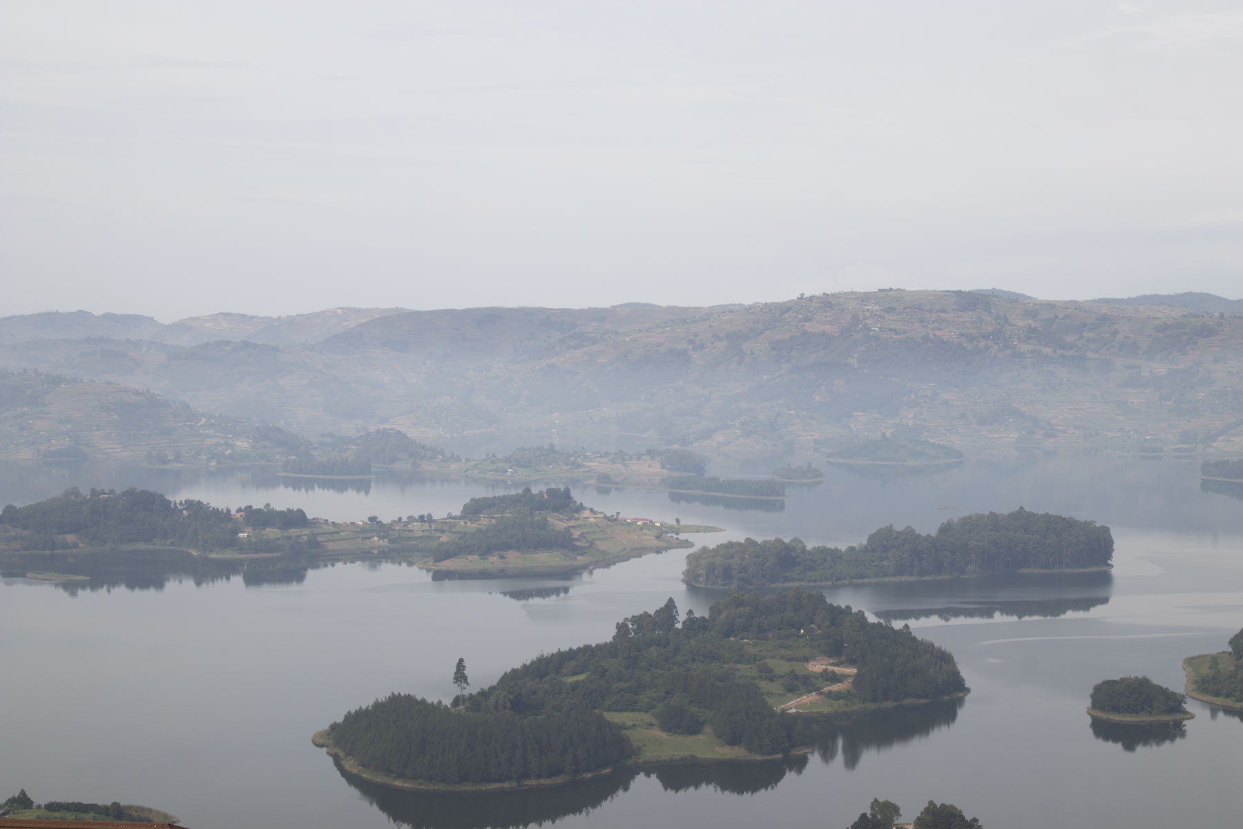 lake-mutanda-bunyonyi-islands